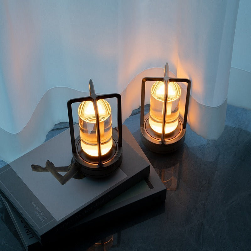 Lampe de table tactile rétro tout aluminium