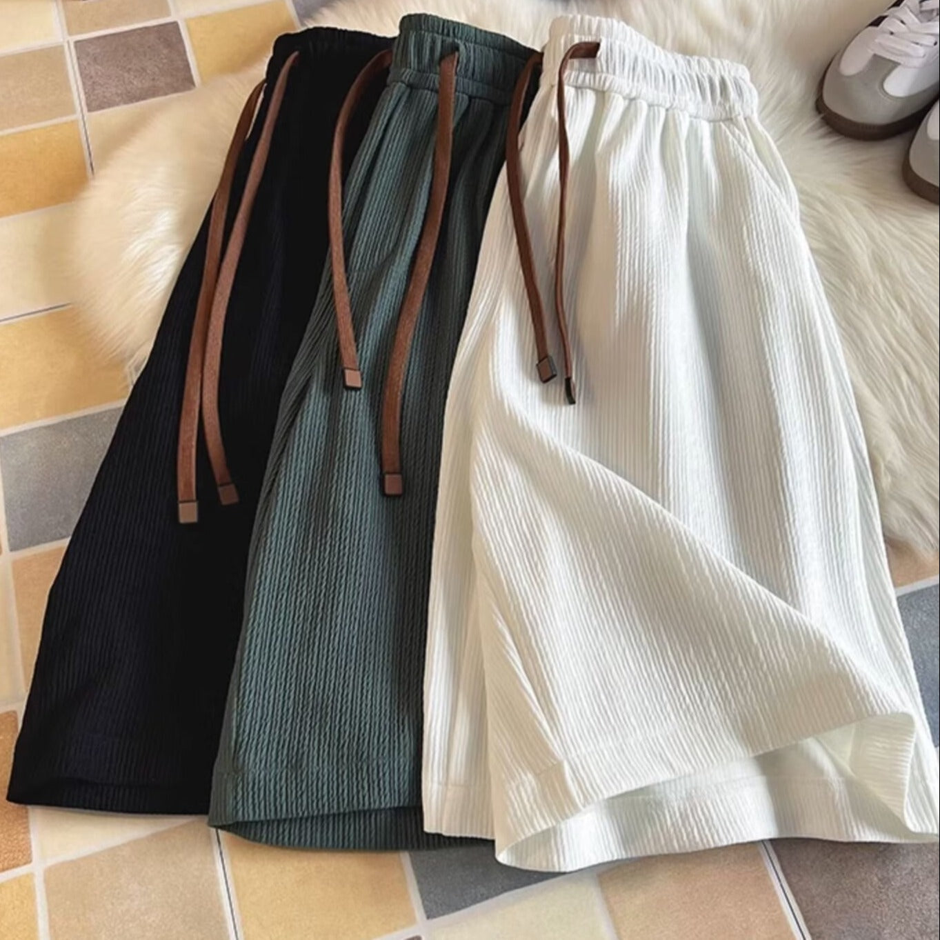 Mens Pleated Quick-Dry Shorts
