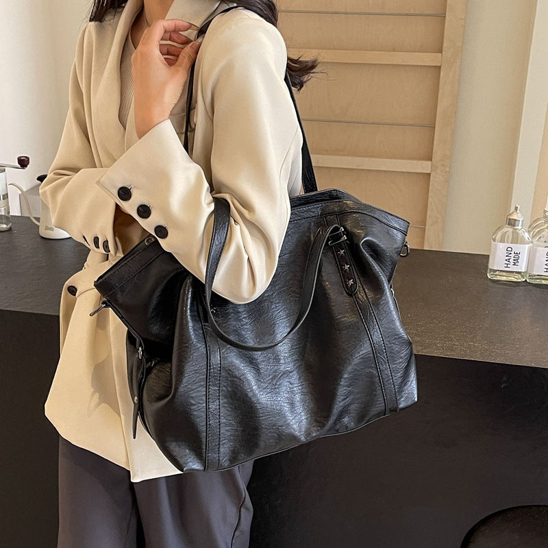 Vintage Large Capacity Women Crossbody Bag