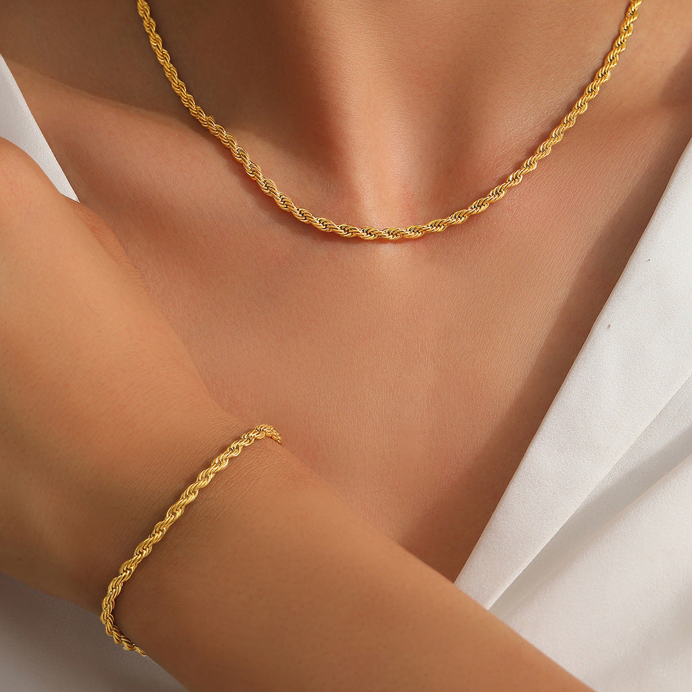 Goldkette Hanfseil