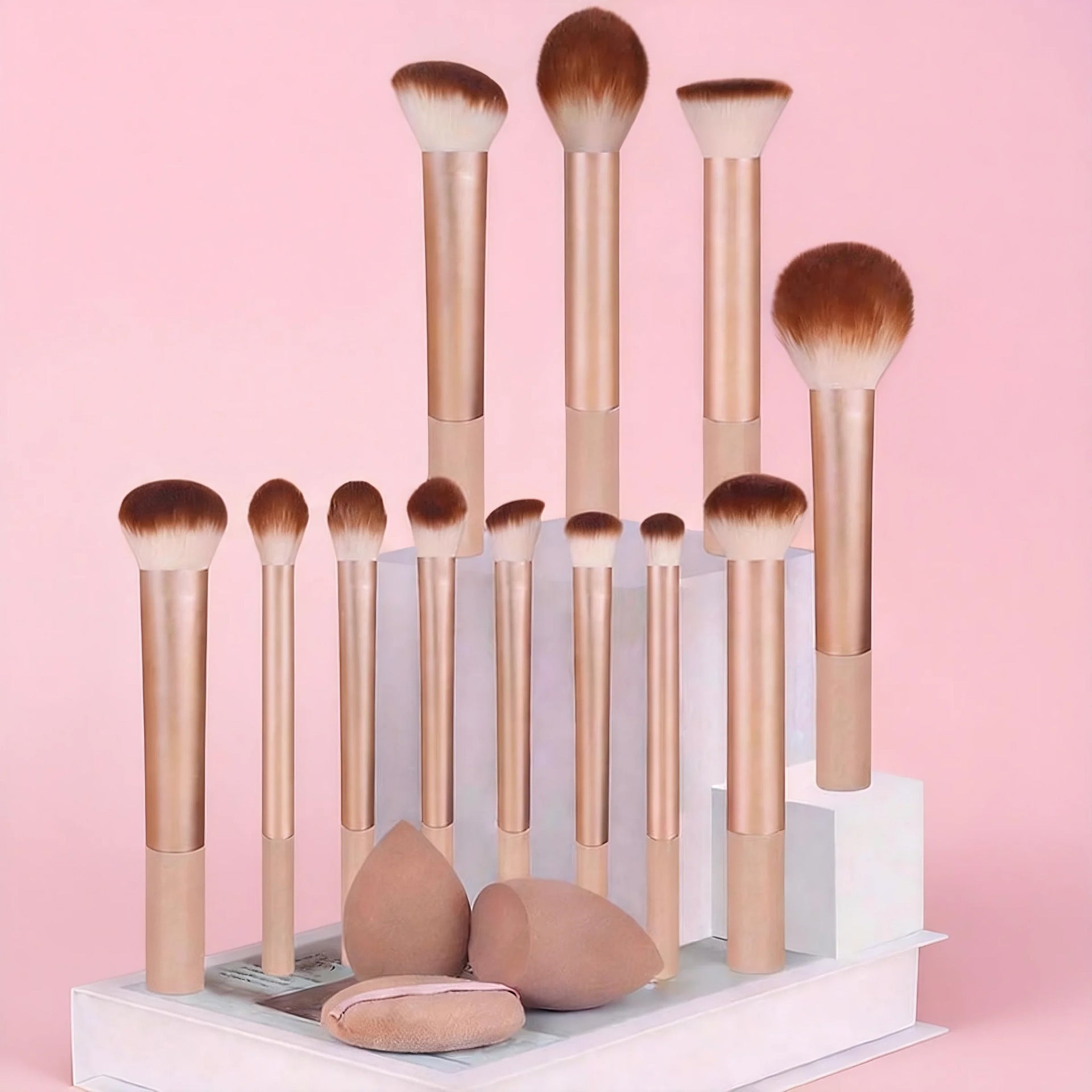 Mehrfarbiger Make-up-Pinsel