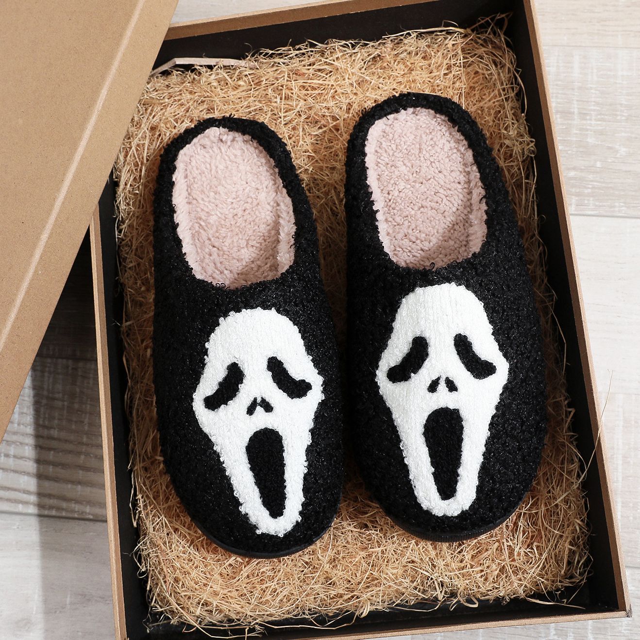 Halloween Cotton Slippers for Men Women Winter Warm Skull Ghost Pumpkin Indoor Home Slippers