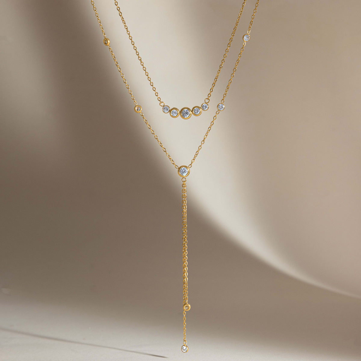 O-Shaped Gold Plated Stainless Steel Necklace with Lock Pendant