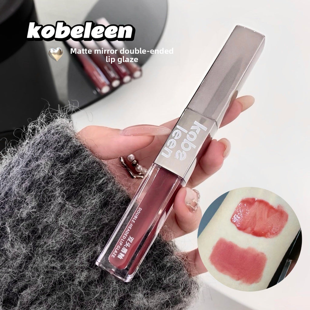 Rouge à lèvres hydratant mat velouté double embout