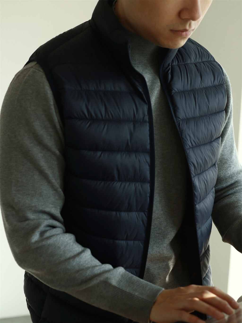 Herren Steppweste leicht ärmellos Kunstseide M–4XL | Men's Lightweight Quilted Vest Sleeveless Faux Silk M–4XL