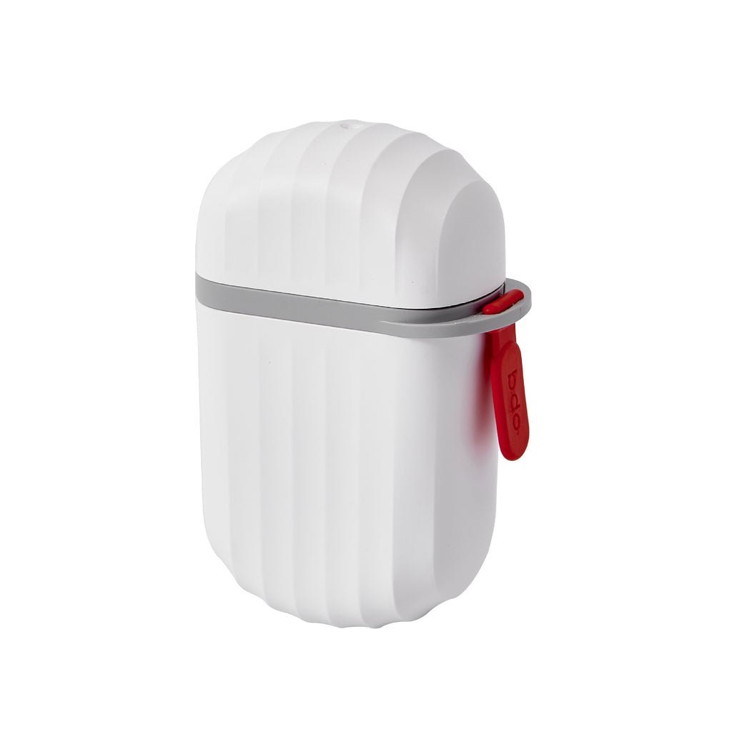 Plastic soap dish