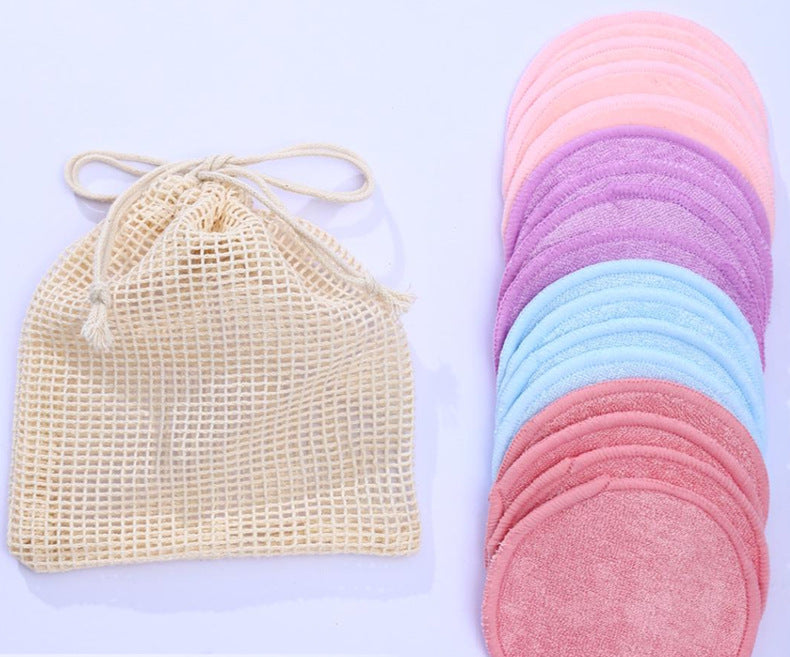 Bamboo fiber makeup remover pad