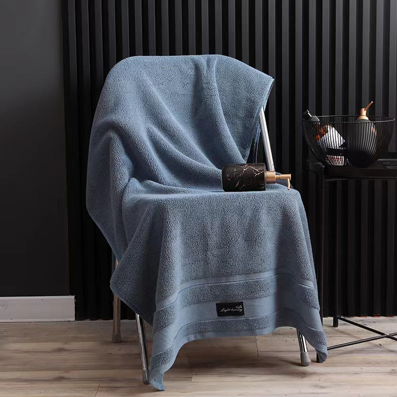 Bade- und Handtuch-Set aus reiner Baumwolle