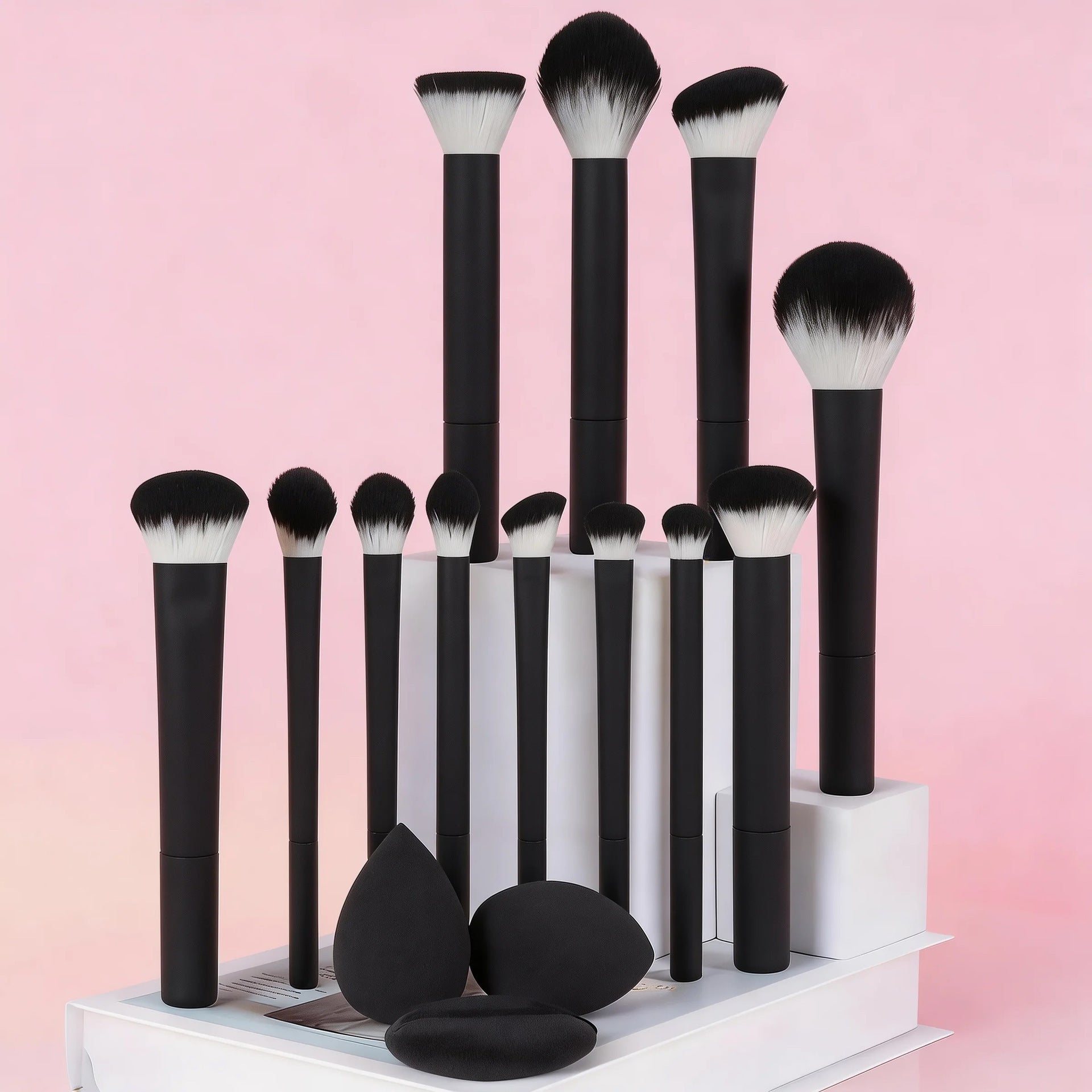 Mehrfarbiger Make-up-Pinsel