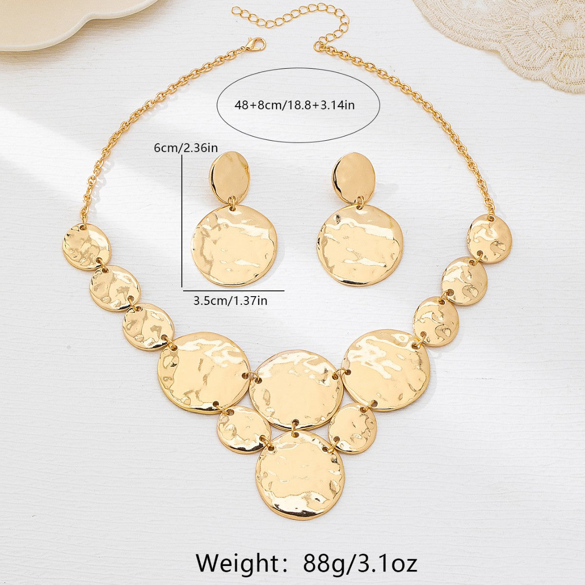 Vintage Hammered Metal Necklace and Earring Set in Gold