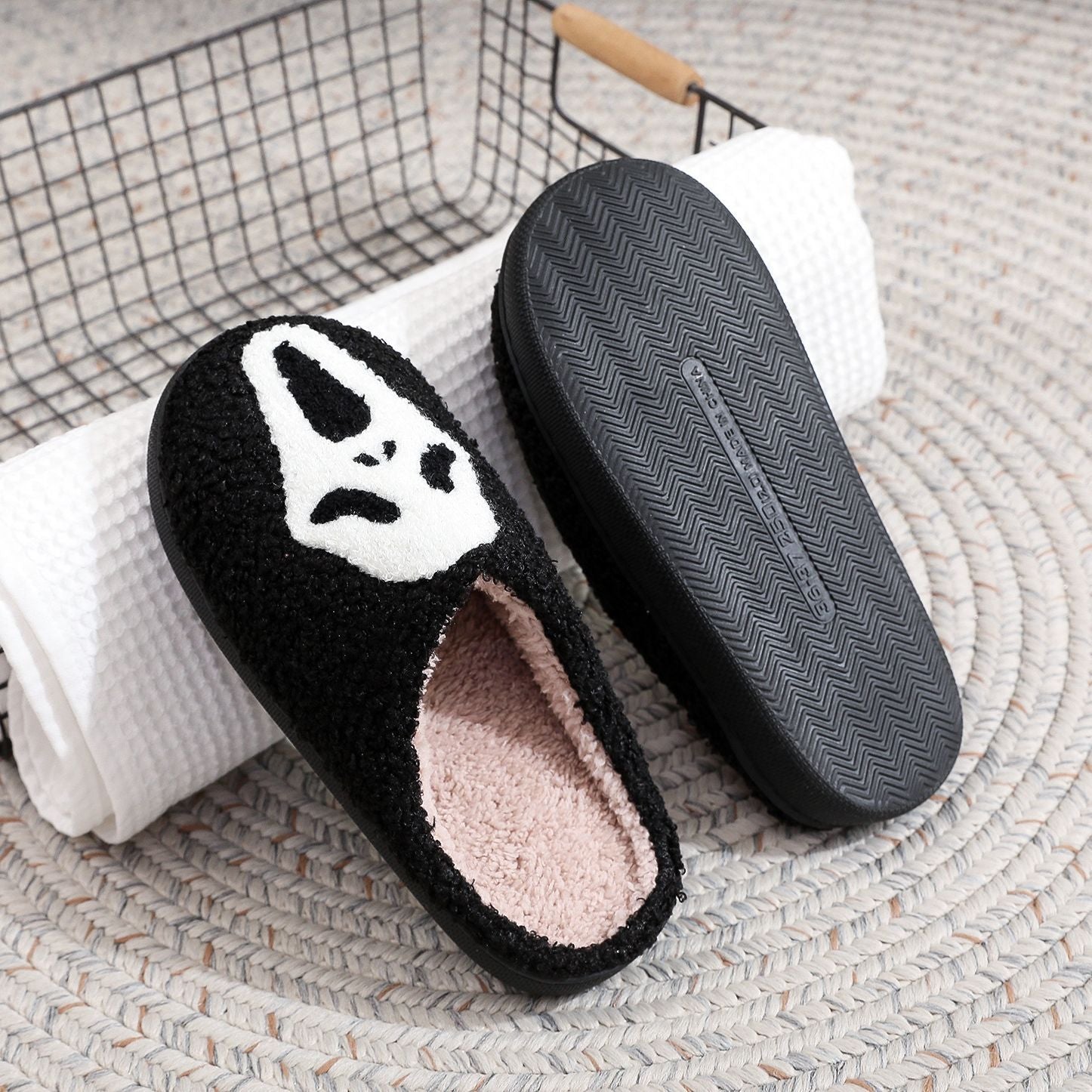 Halloween Cotton Slippers for Men Women Winter Warm Skull Ghost Pumpkin Indoor Home Slippers