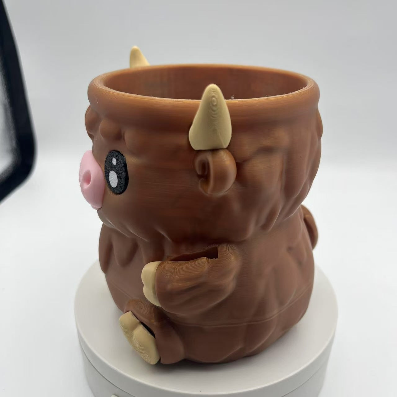 Highland Cow Ice Cream Pint Holder Decorative Pint Stand